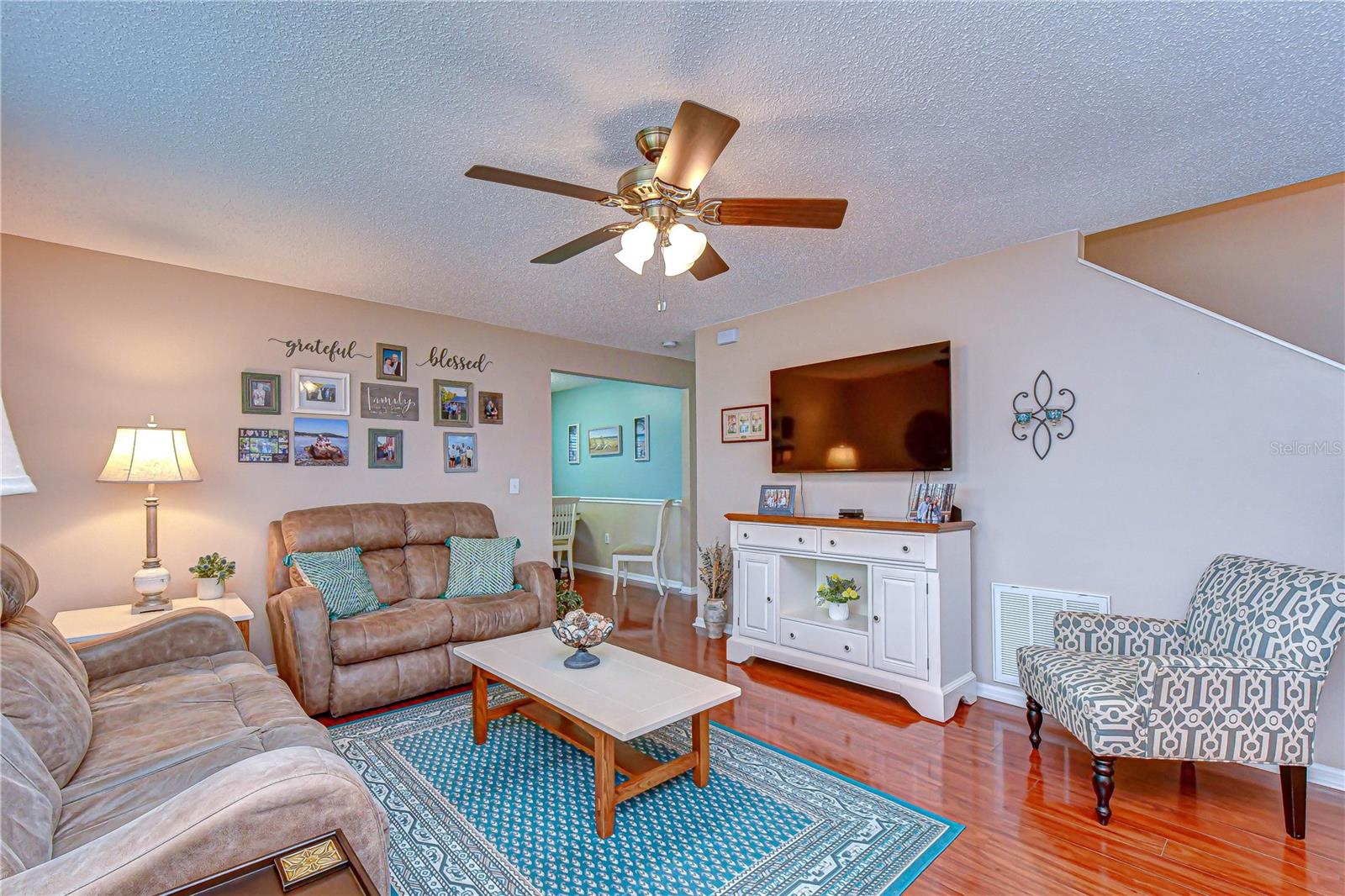 Image 6 of 33 For 707 Orchard Isle Court