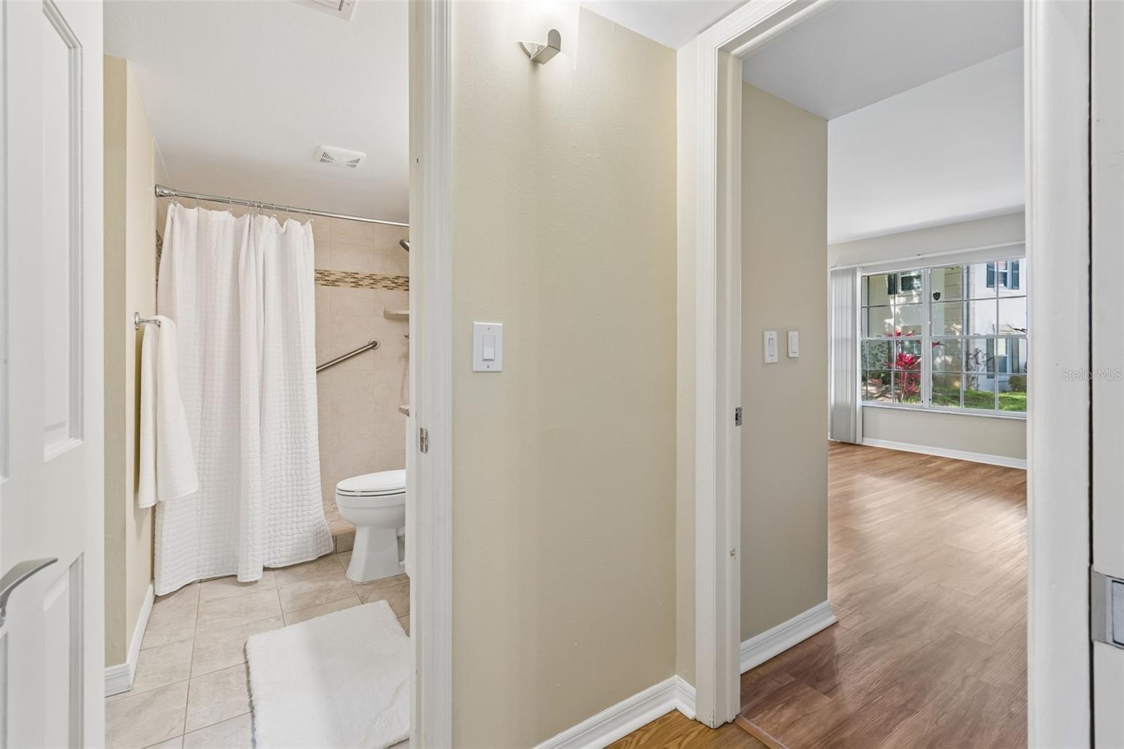 Image 23 of 38 For 10340 Carrollwood Lane 163