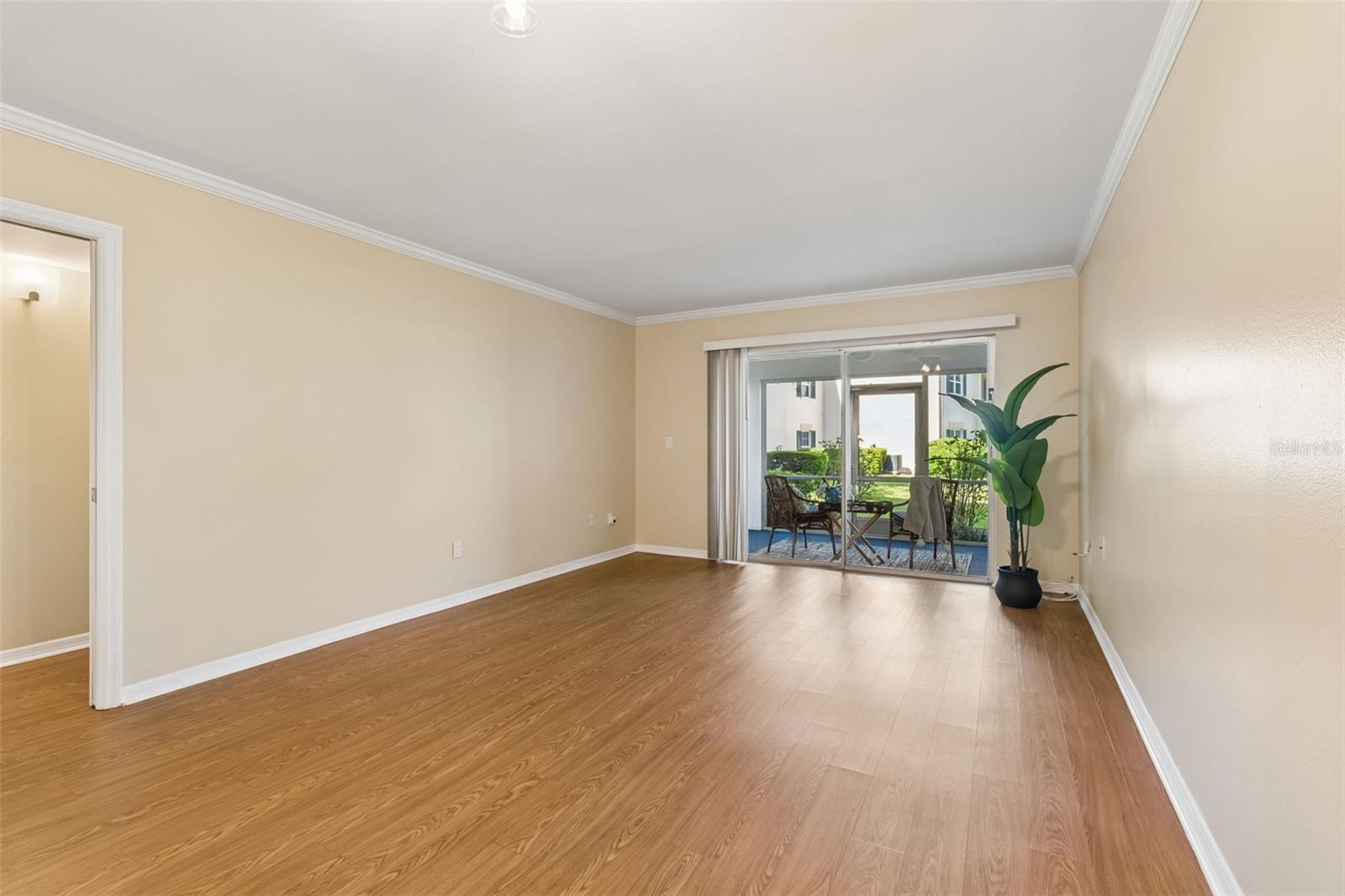 Image 28 of 38 For 10340 Carrollwood Lane 163