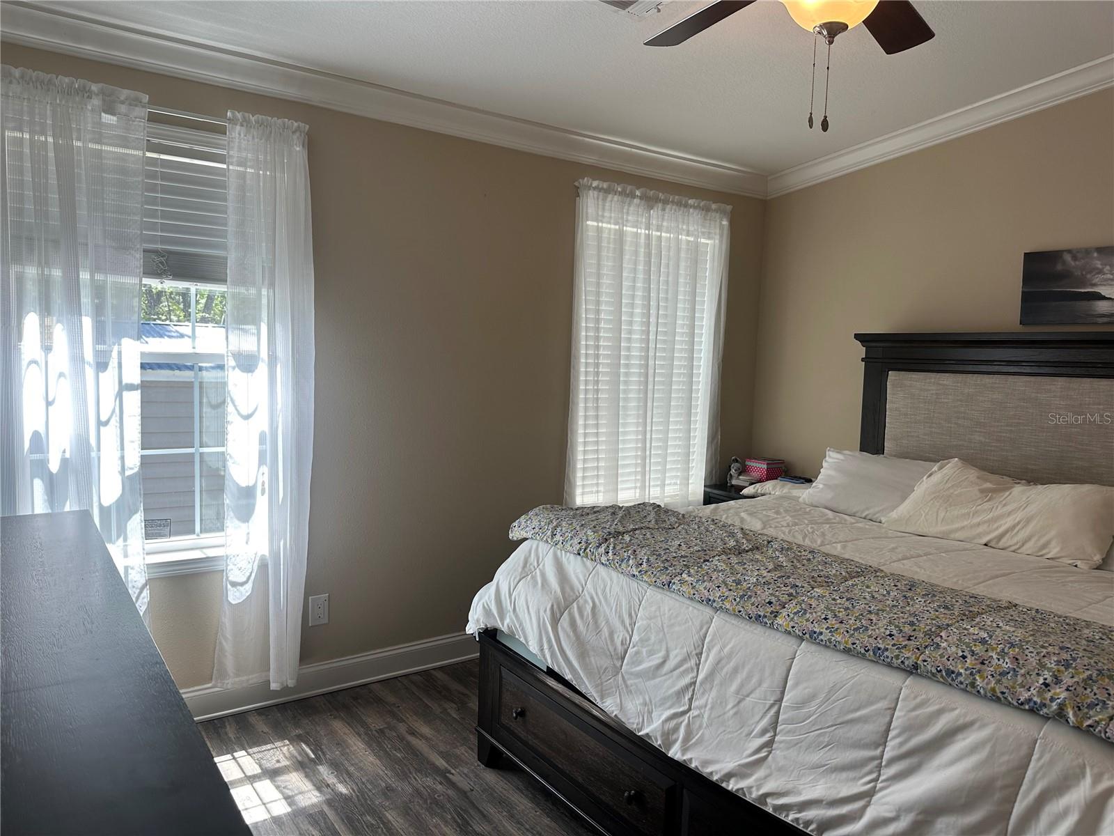 Image 19 of 43 For 462 Dew Plant Point