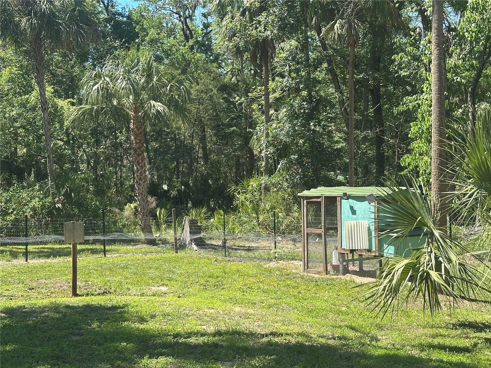 Image 39 of 43 For 462 Dew Plant Point