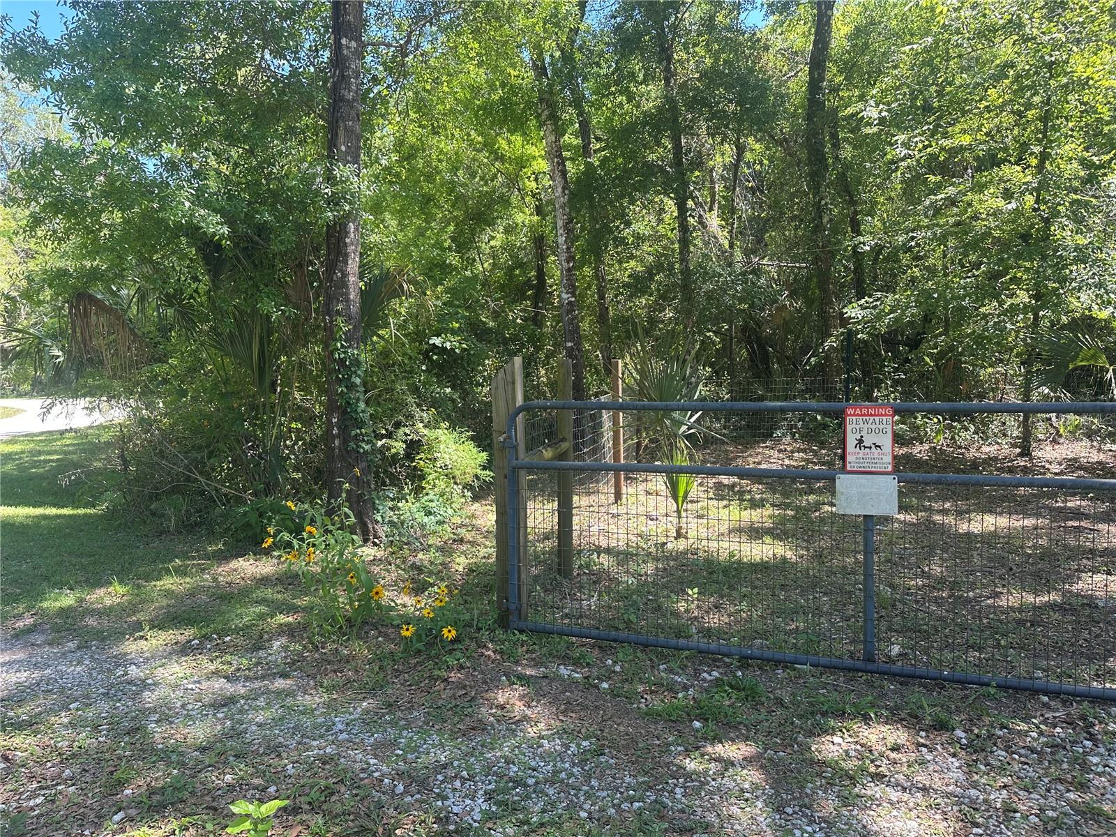 Image 43 of 43 For 462 Dew Plant Point