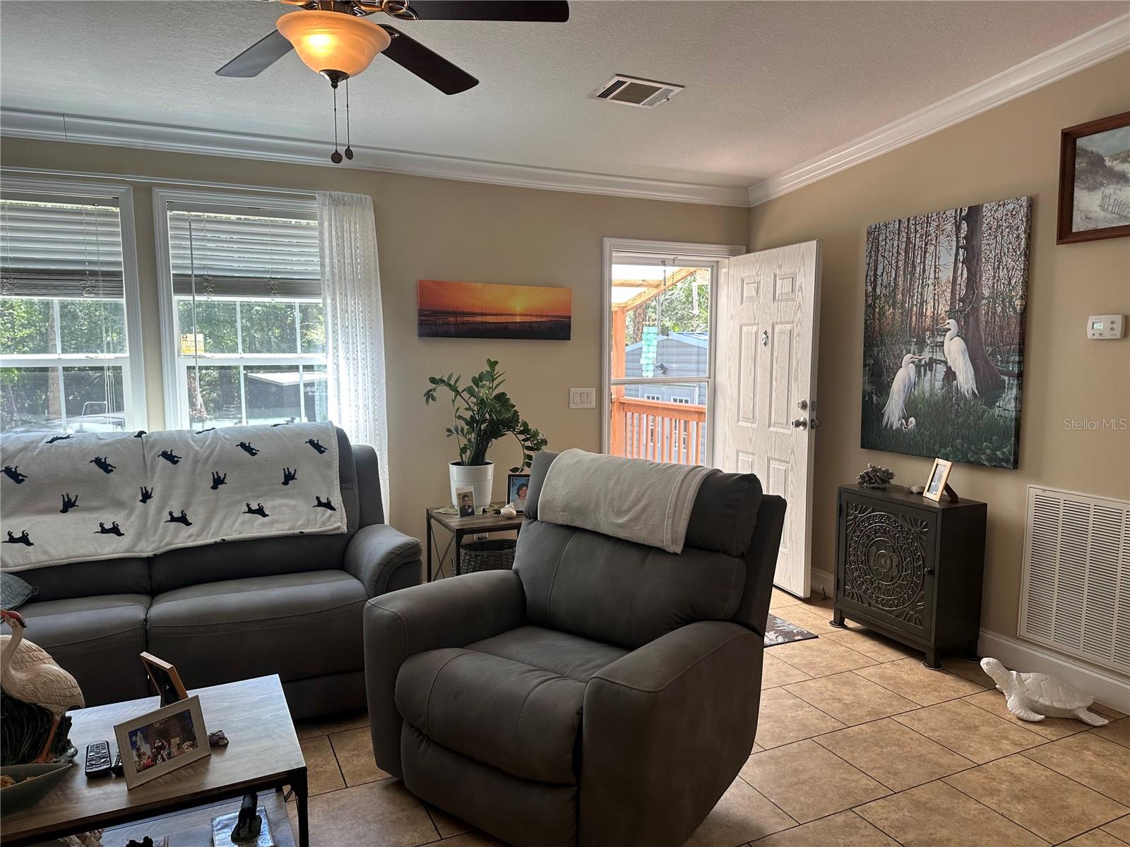 Image 7 of 43 For 462 Dew Plant Point