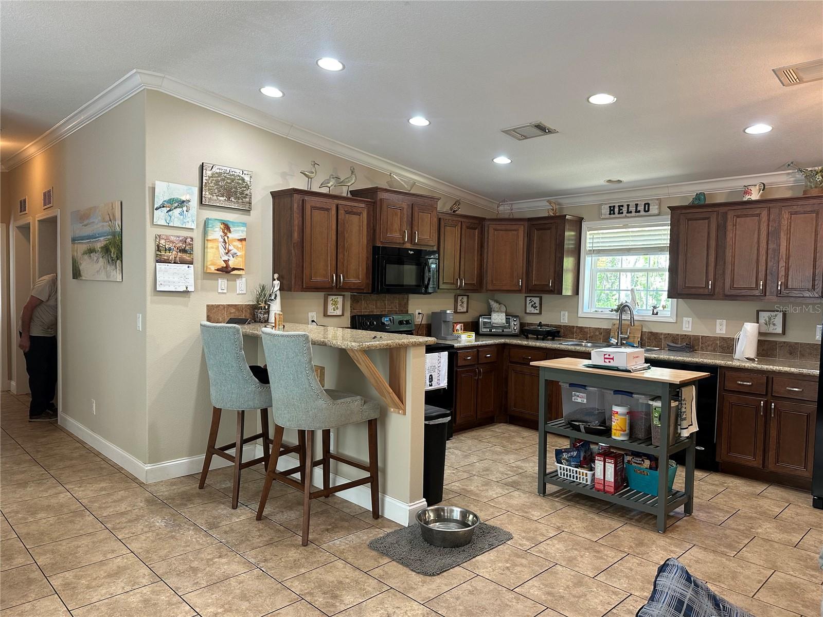 Image 9 of 43 For 462 Dew Plant Point