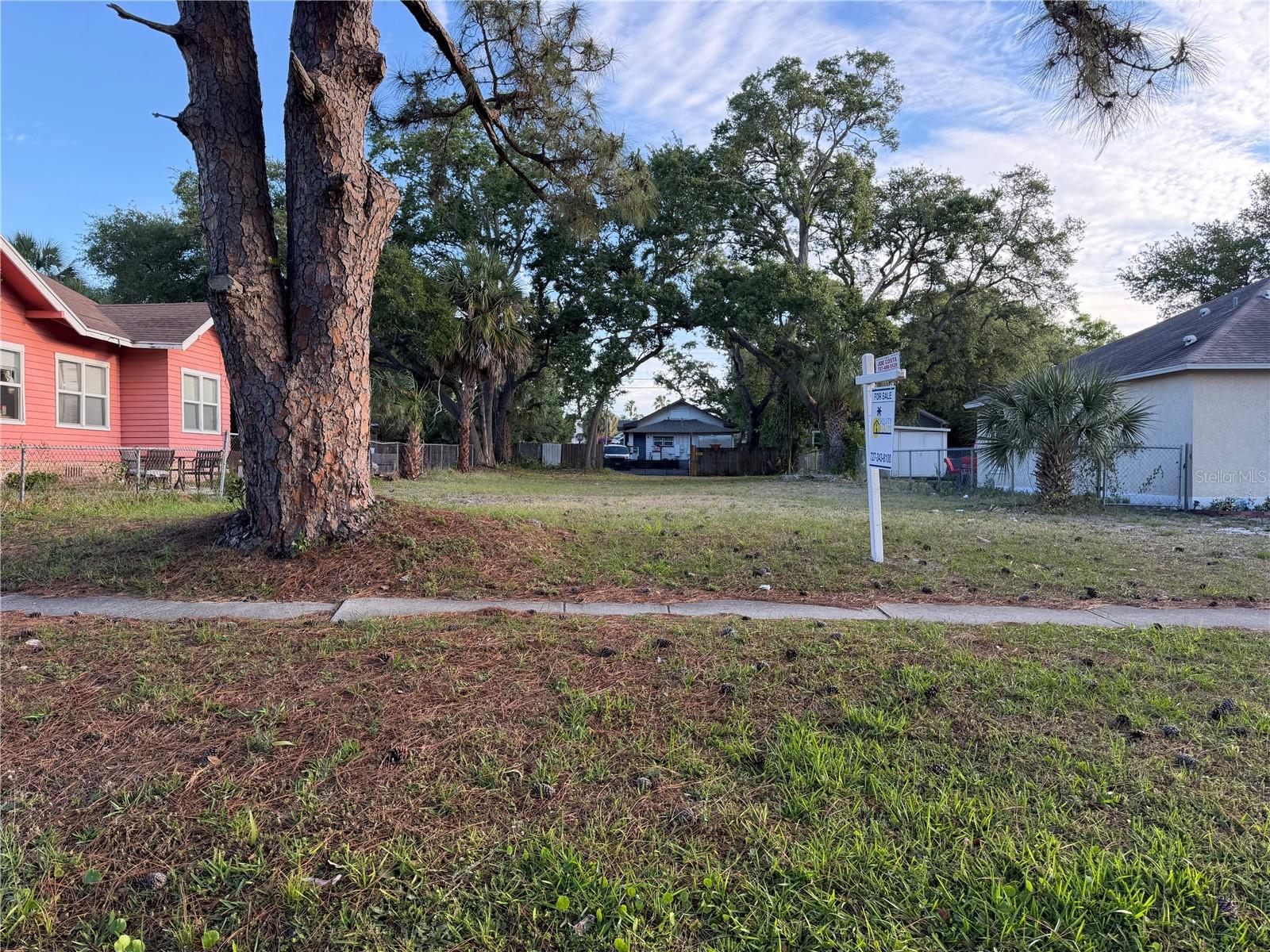 Image 5 of 5 For 935 20 Avenue S