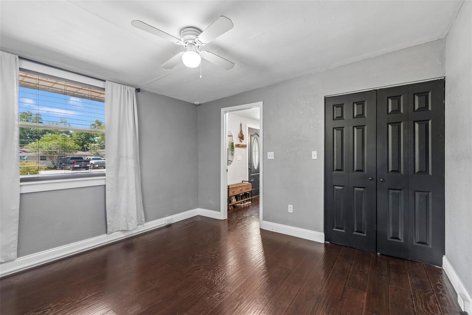 Image 11 of 63 For 10917 72nd Avenue