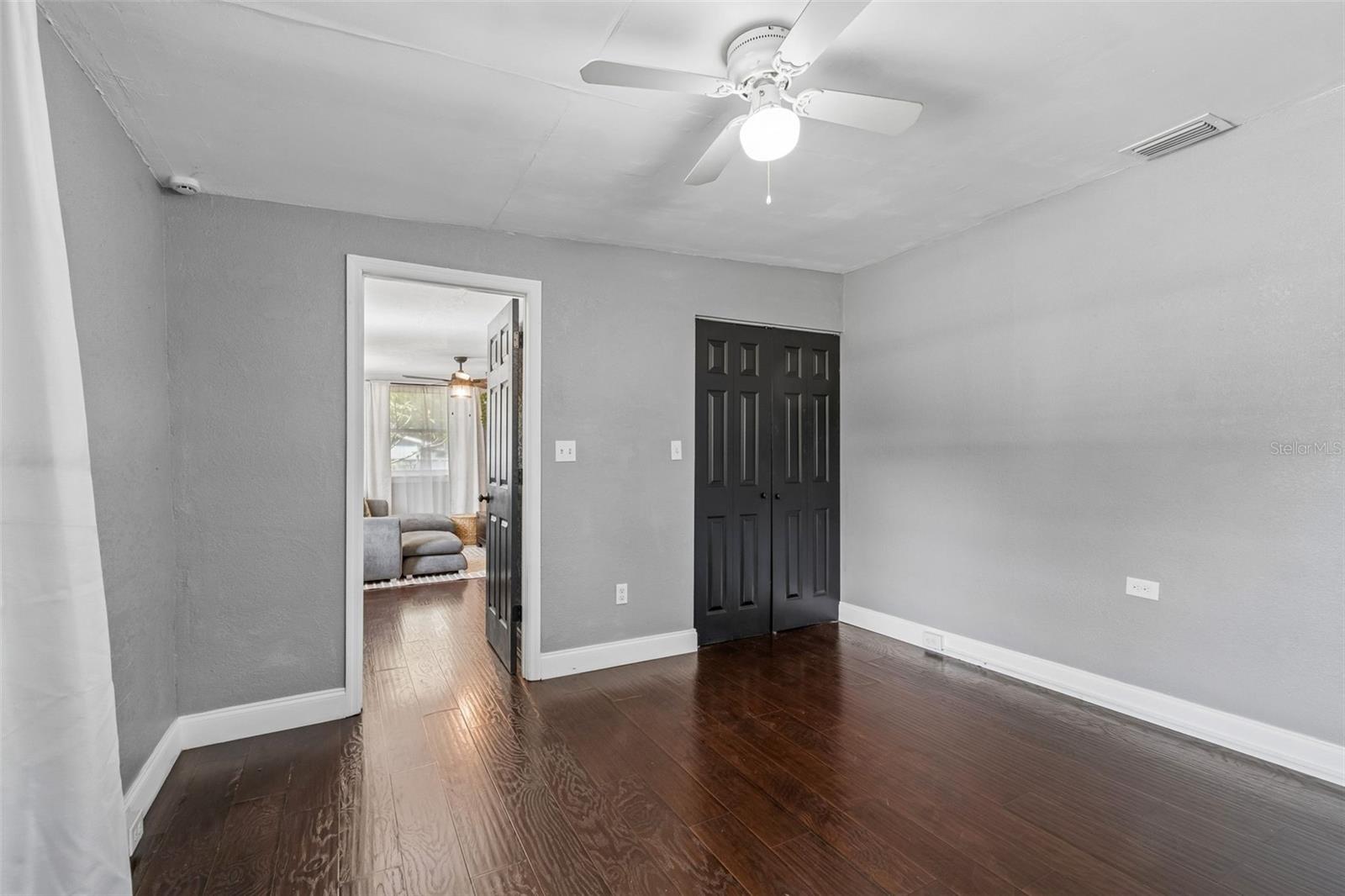 Image 12 of 63 For 10917 72nd Avenue