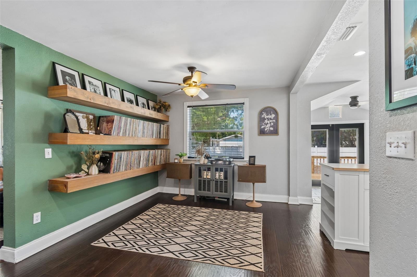 Image 16 of 63 For 10917 72nd Avenue