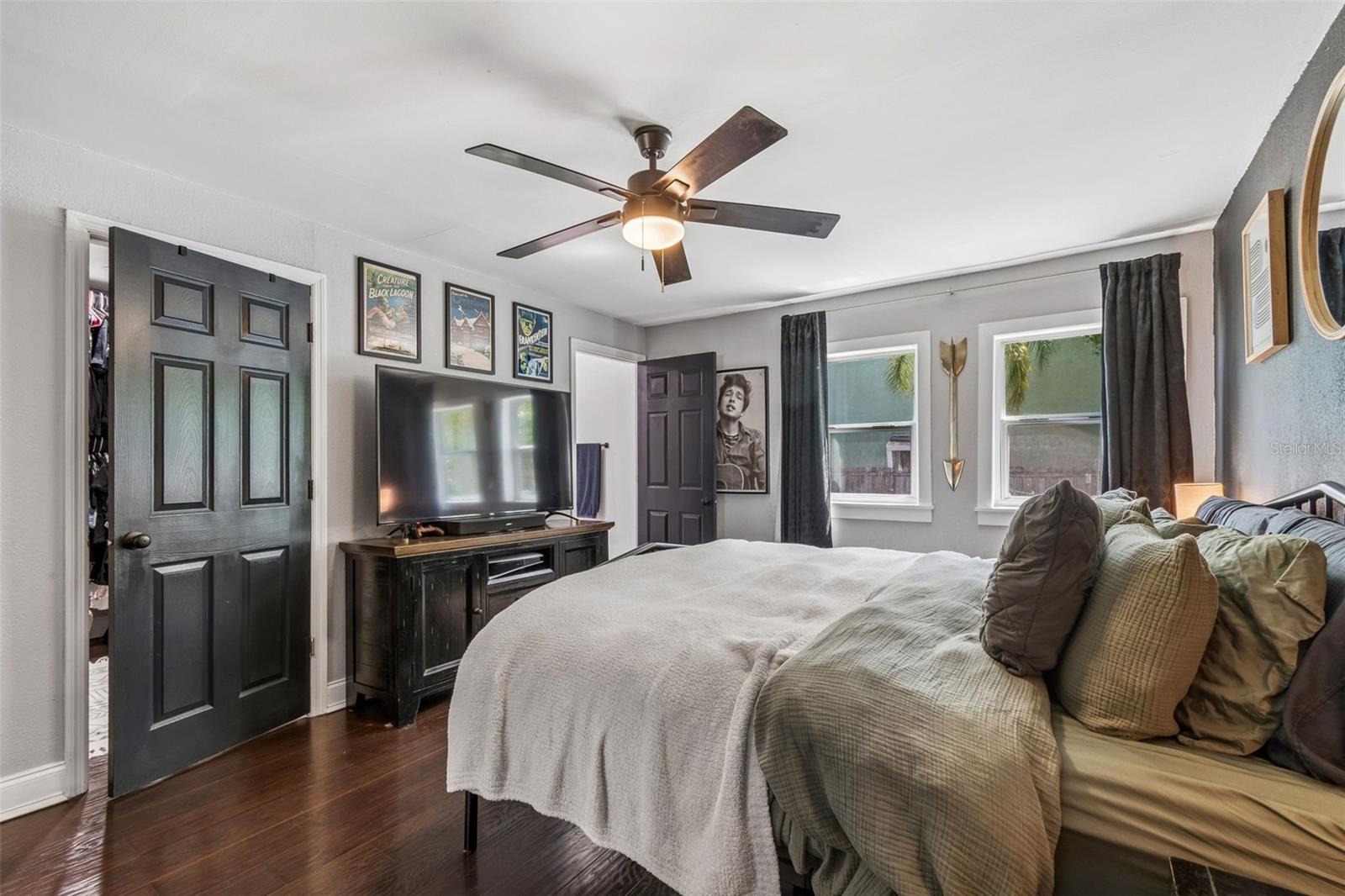 Image 28 of 63 For 10917 72nd Avenue