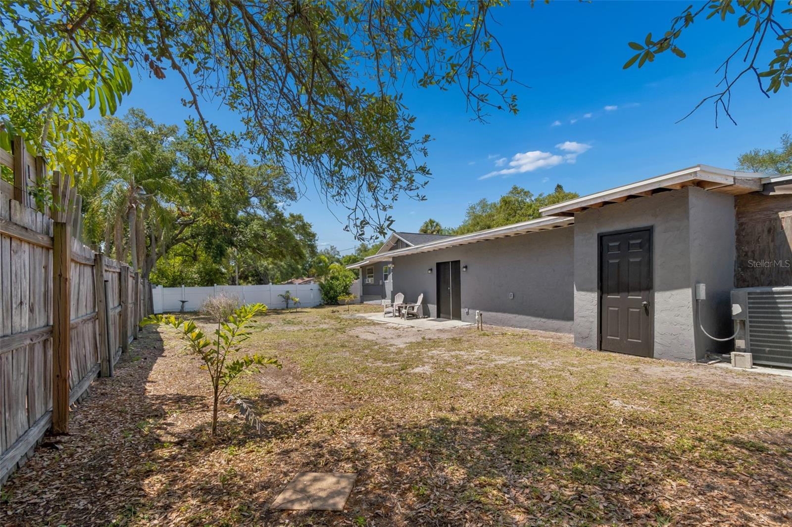 Image 44 of 63 For 10917 72nd Avenue