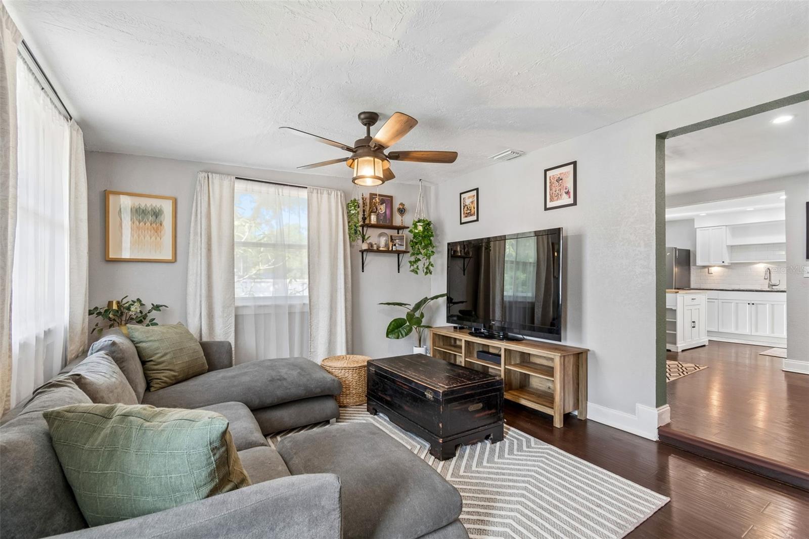 Image 7 of 63 For 10917 72nd Avenue