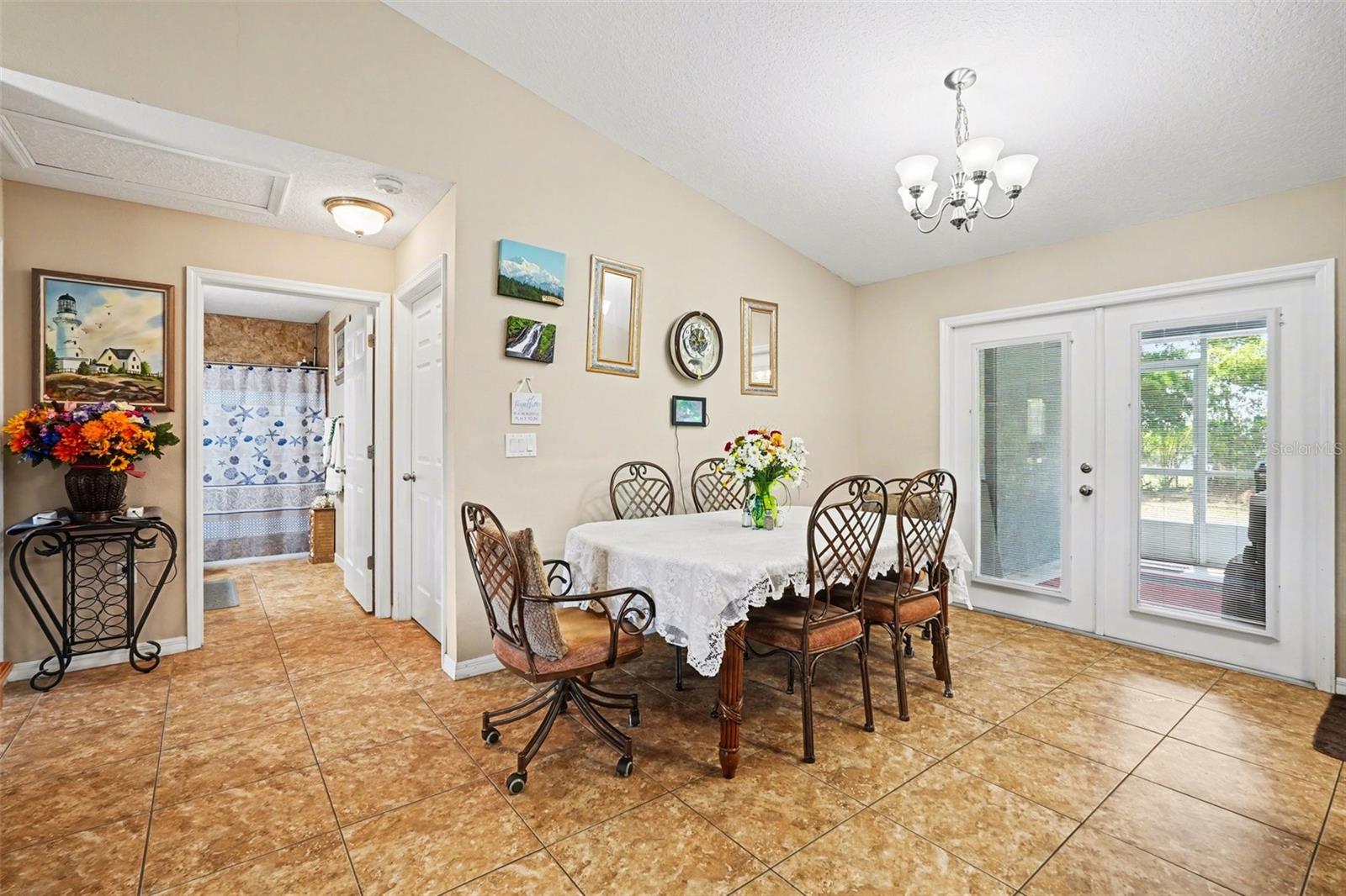 Image 11 of 26 For 3147 Sydney Dover Road