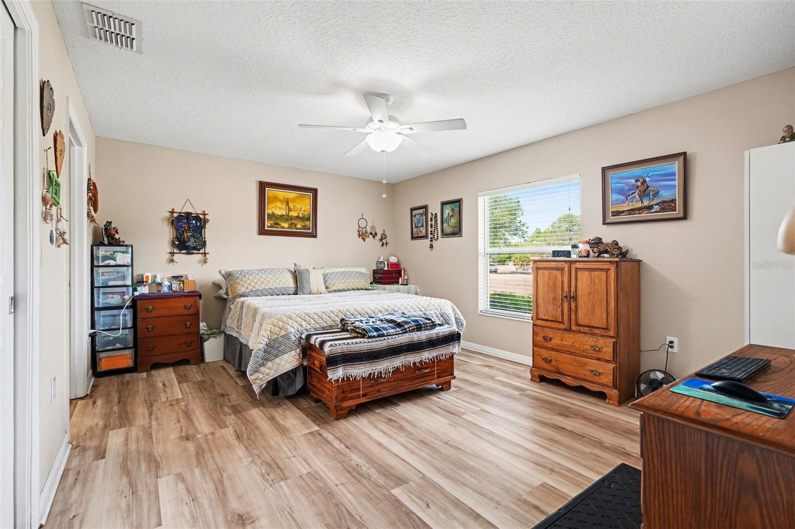 Image 4 of 26 For 3147 Sydney Dover Road