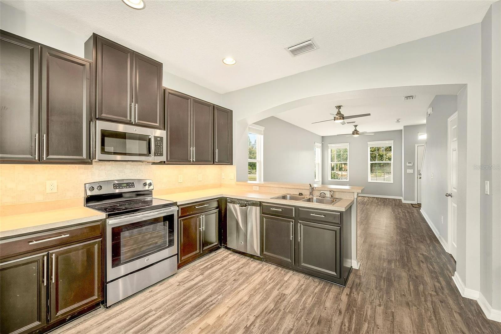 Image 10 of 46 For 6905 Towering Spruce Drive