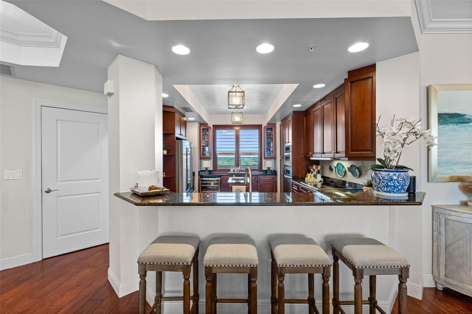 Listing photo id 17 for 5823 Bowen Daniel Drive 603