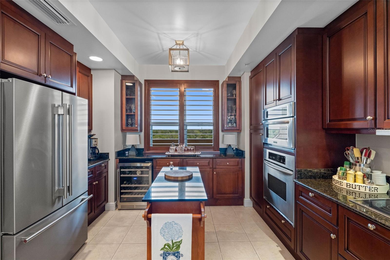 Listing photo id 19 for 5823 Bowen Daniel Drive 603