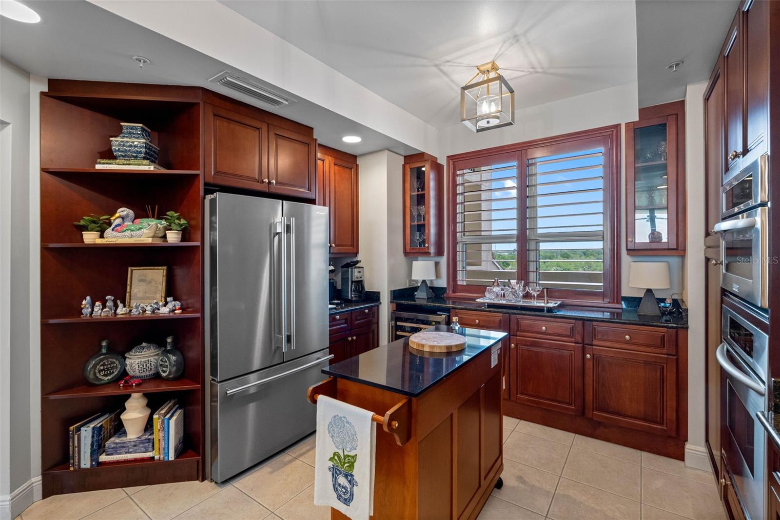 Listing photo id 20 for 5823 Bowen Daniel Drive 603