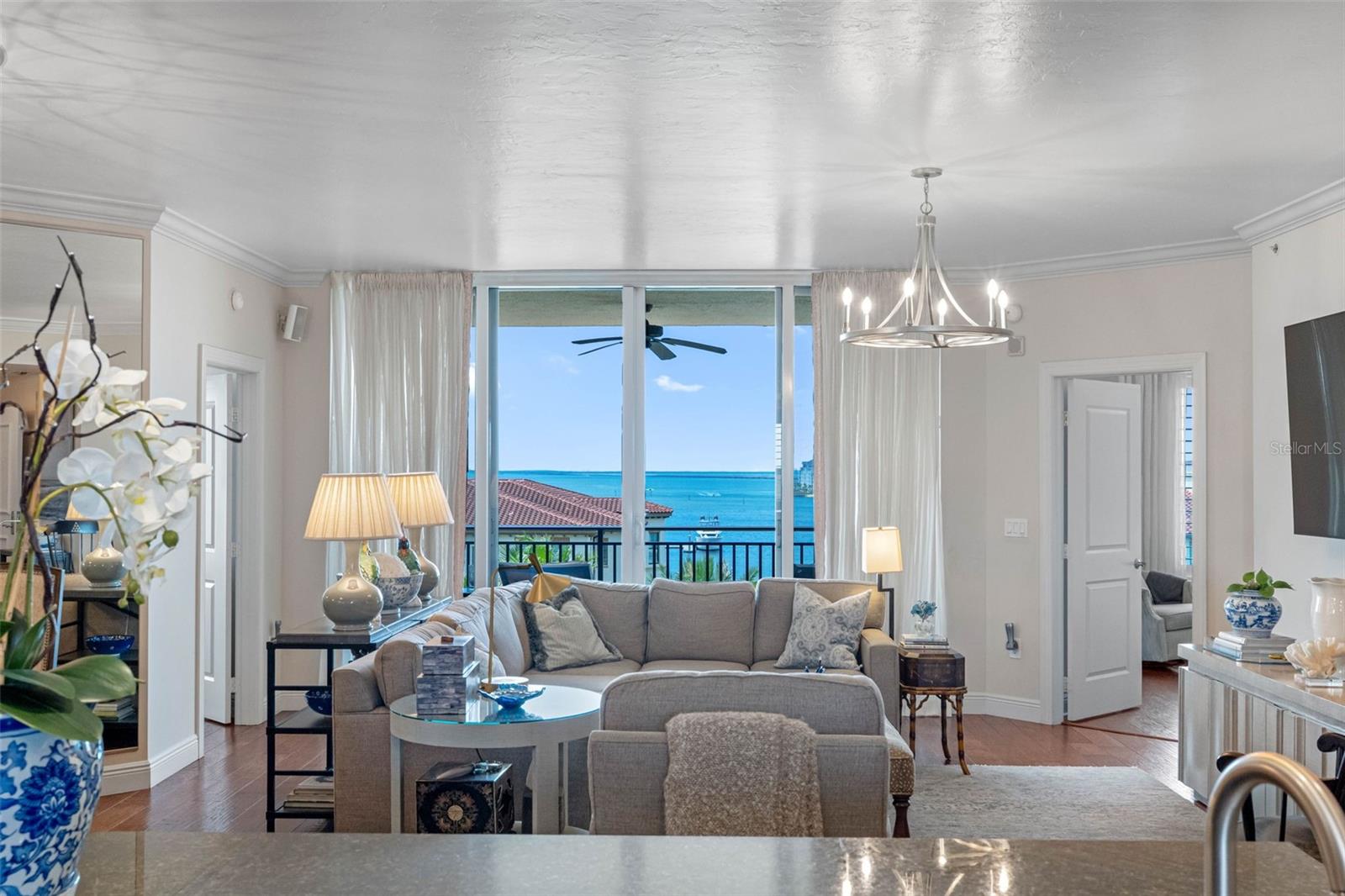 Listing photo id 23 for 5823 Bowen Daniel Drive 603