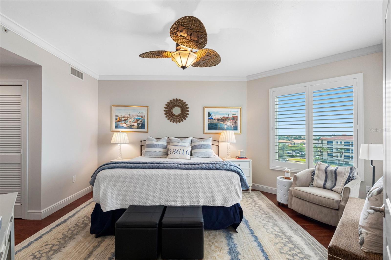 Listing photo id 32 for 5823 Bowen Daniel Drive 603