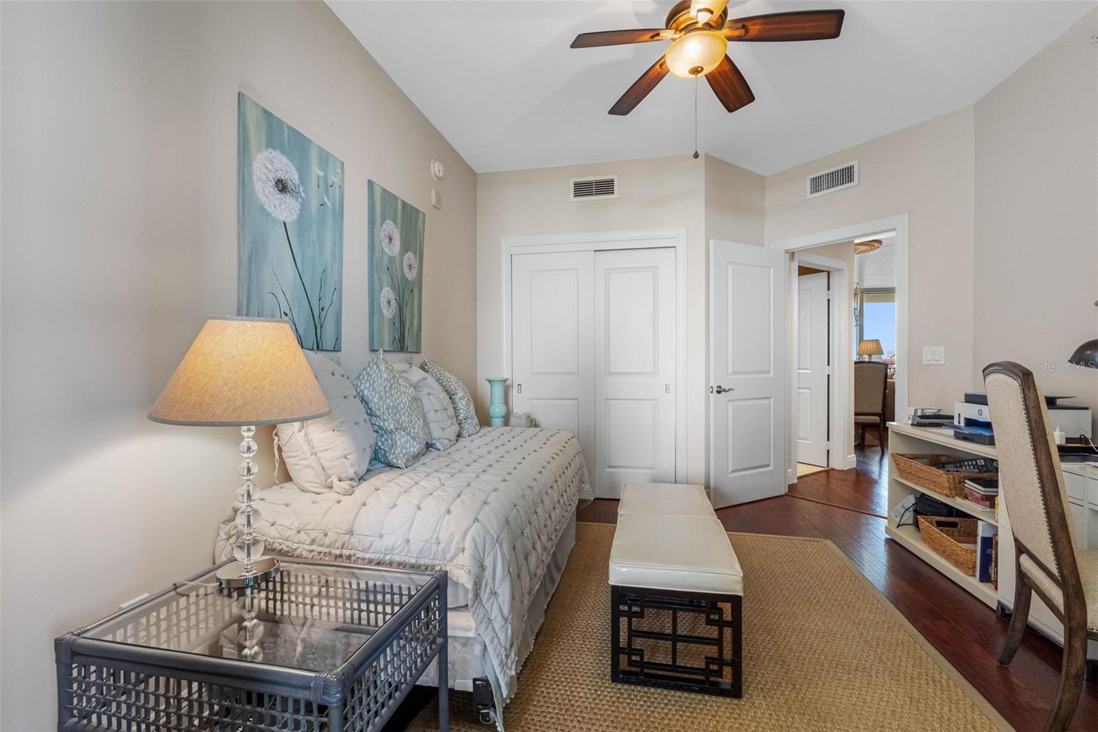 Listing photo id 39 for 5823 Bowen Daniel Drive 603