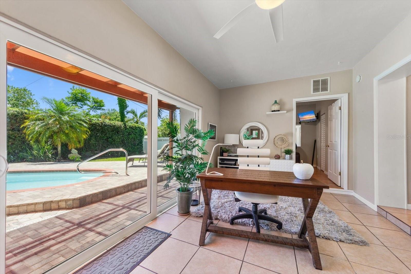 Image 15 of 32 For 13996 Barbados Drive