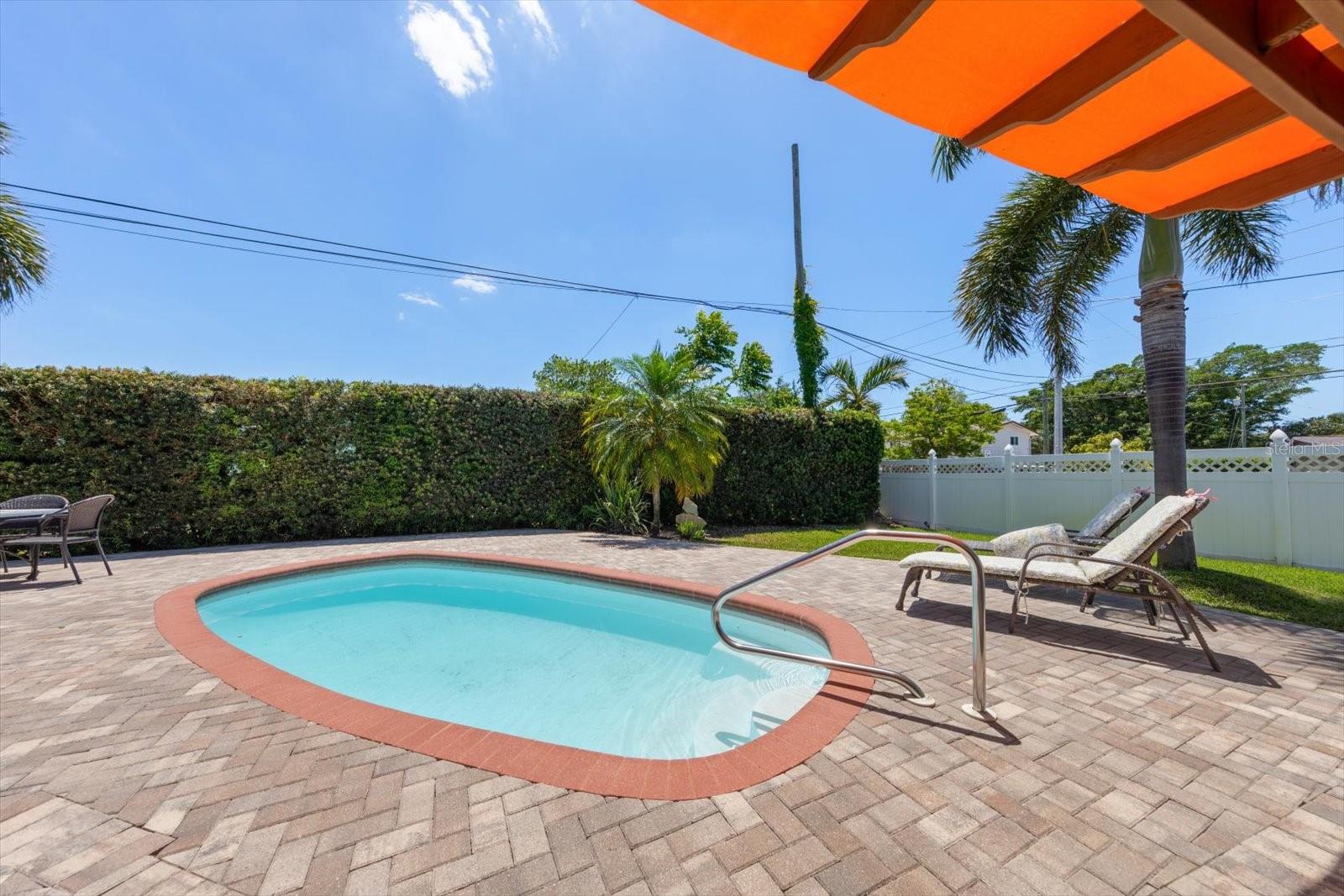 Image 27 of 32 For 13996 Barbados Drive