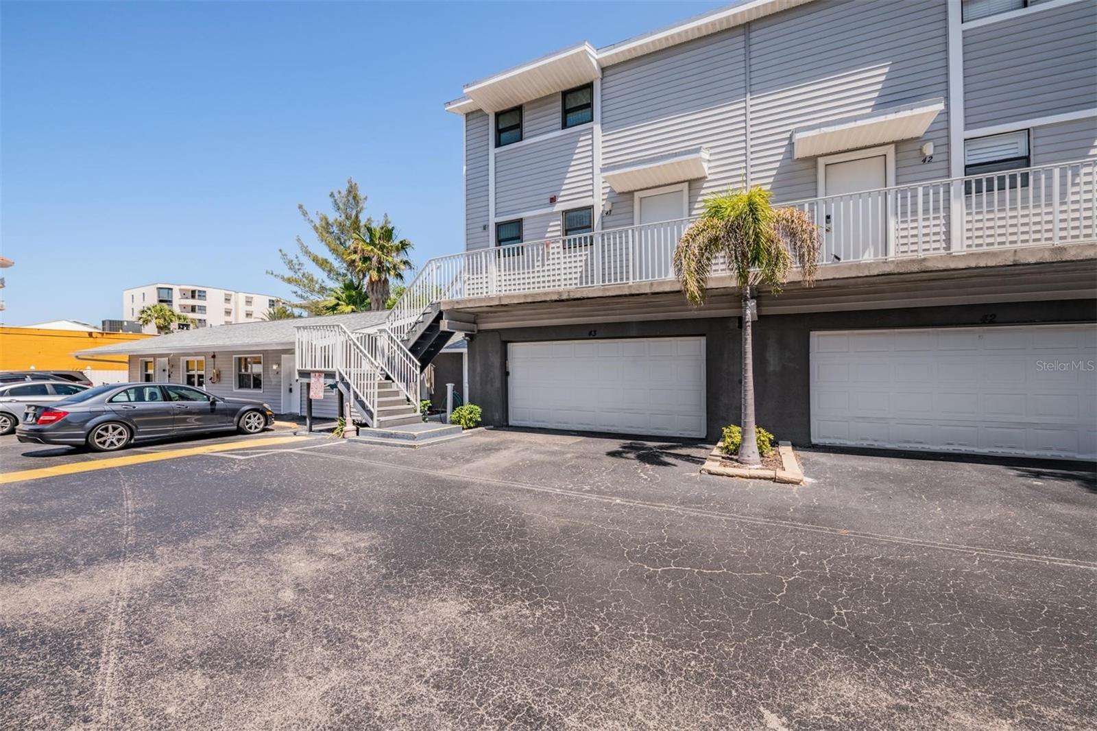 Image 41 of 43 For 19823 Gulf Boulevard 43