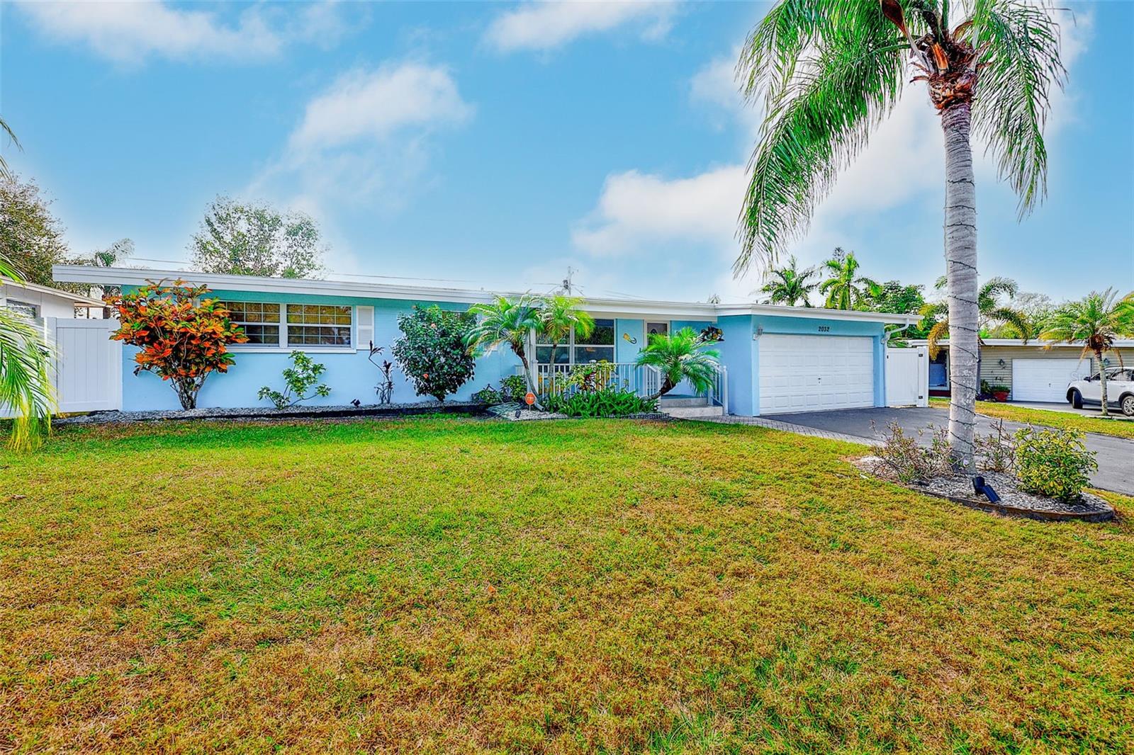 Image 27 of 39 For 2032 Gatewood Drive