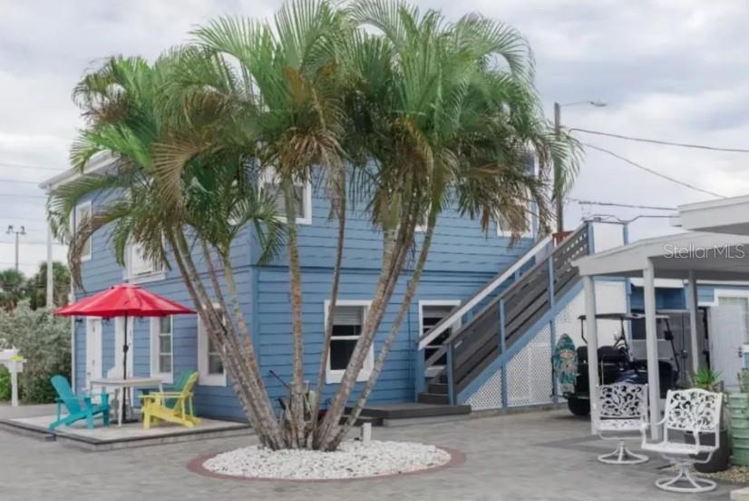 Image 5 of 13 For 602 Poinsettia Avenue