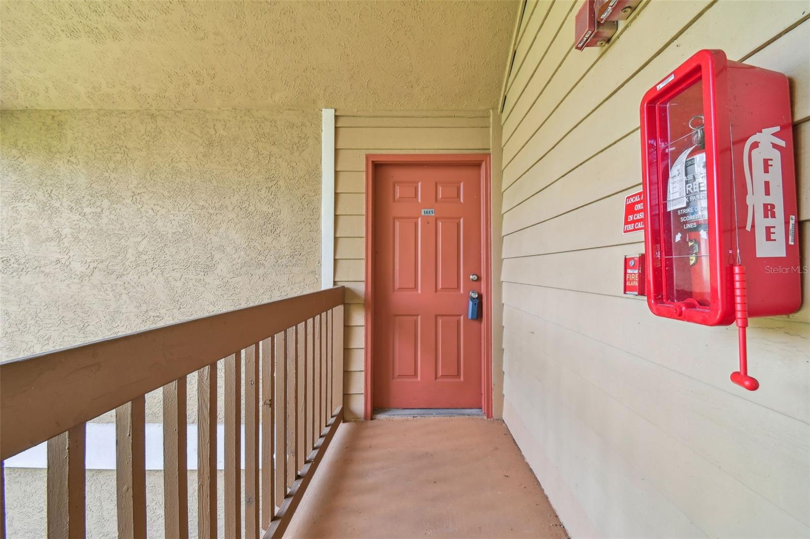 Image 3 of 95 For 9481 Highland Oak Drive 1615