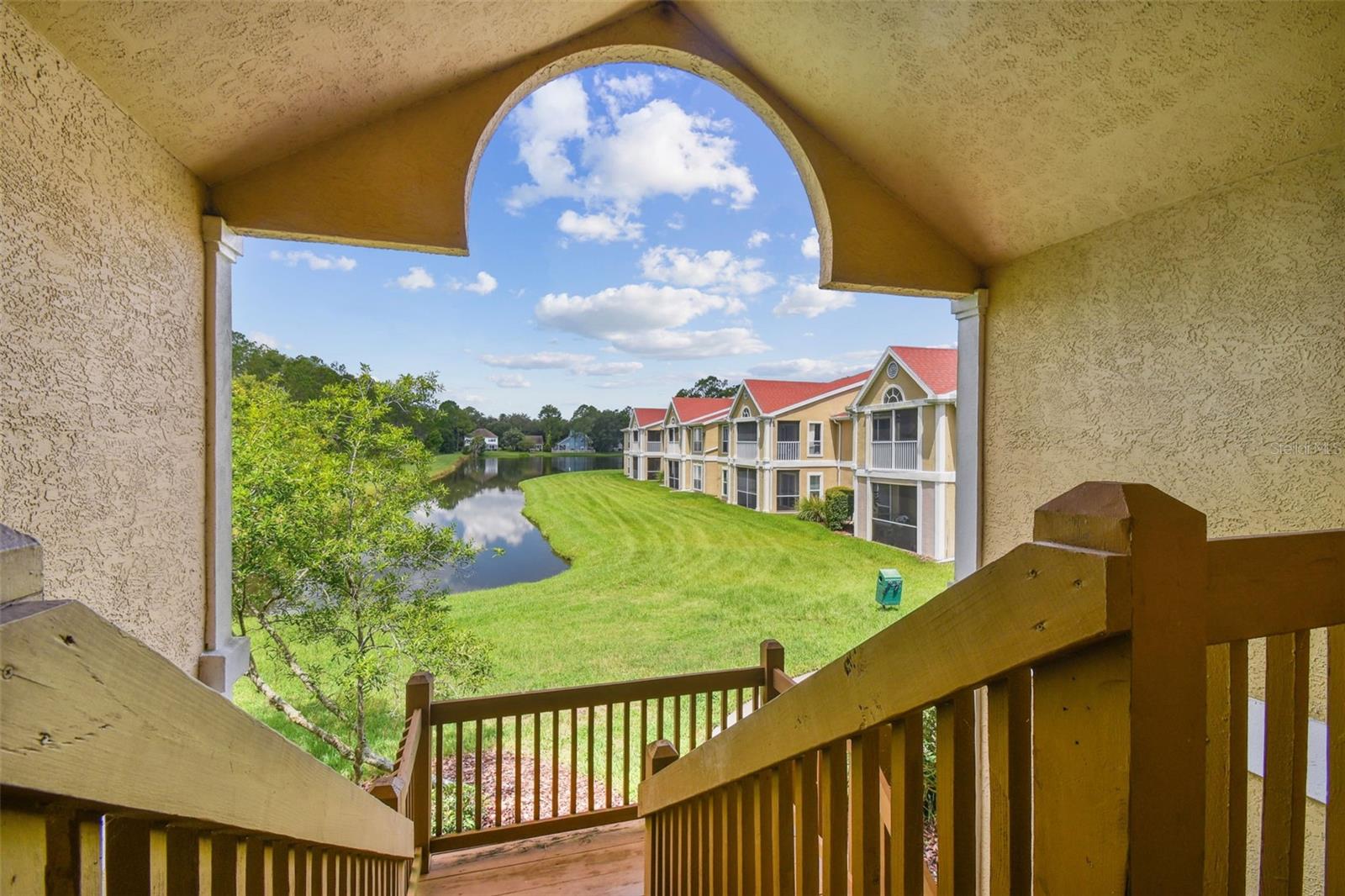 Image 52 of 95 For 9481 Highland Oak Drive 1615
