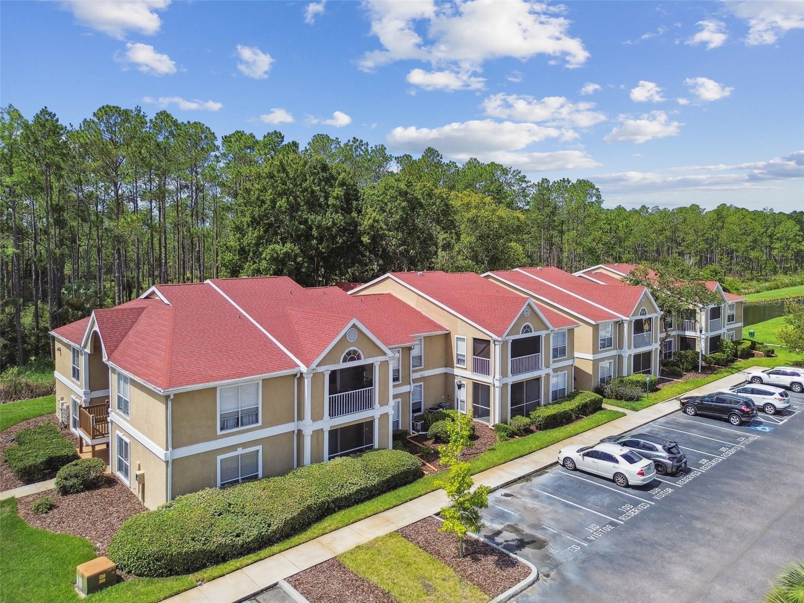 Image 61 of 95 For 9481 Highland Oak Drive 1615