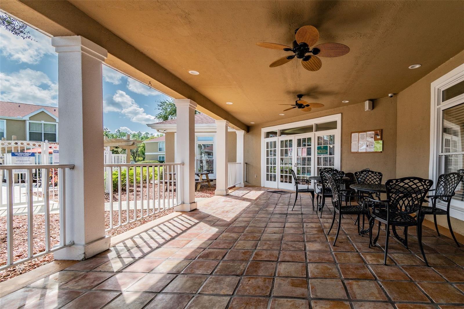 Image 78 of 95 For 9481 Highland Oak Drive 1615