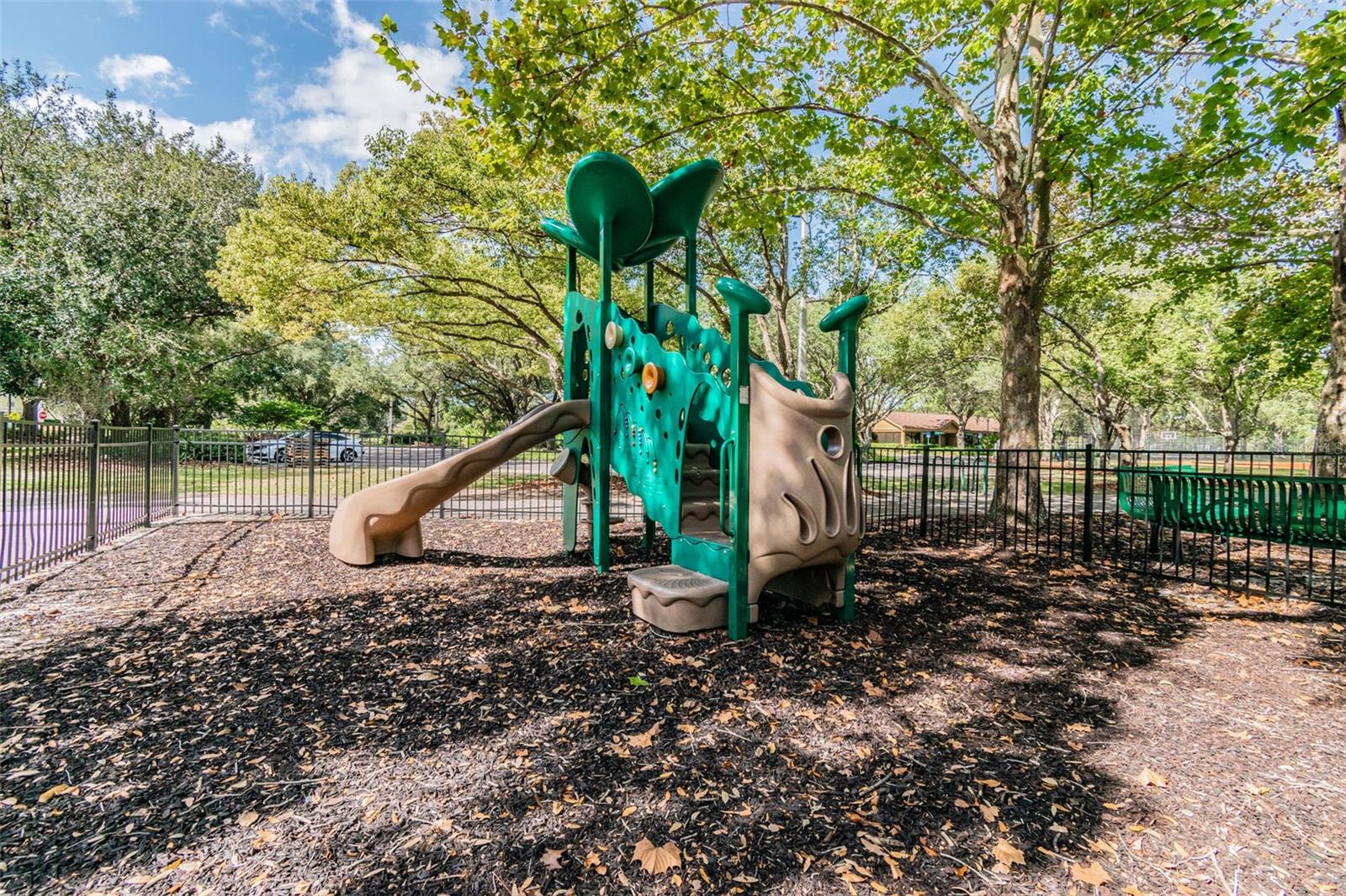 Image 82 of 95 For 9481 Highland Oak Drive 1615