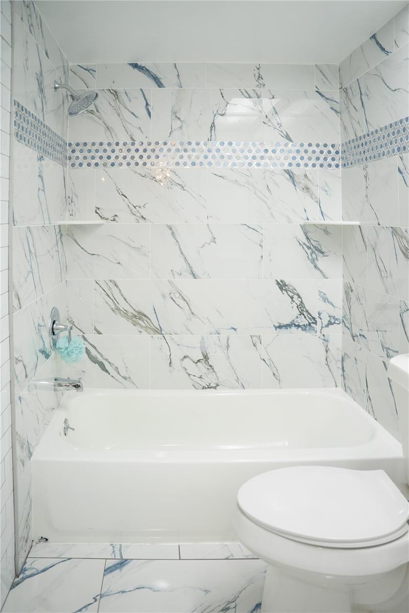 Image 13 of 25 For 4405 Fair Oaks Avenue 2