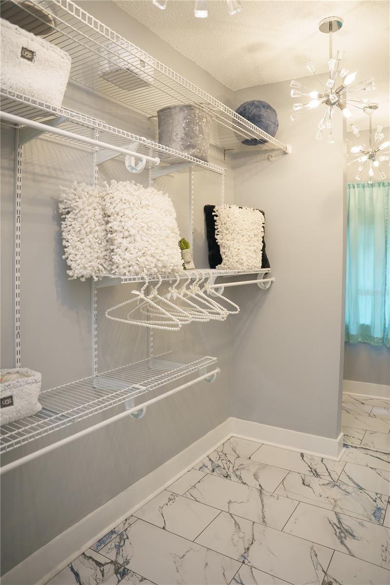 Image 15 of 25 For 4405 Fair Oaks Avenue 2