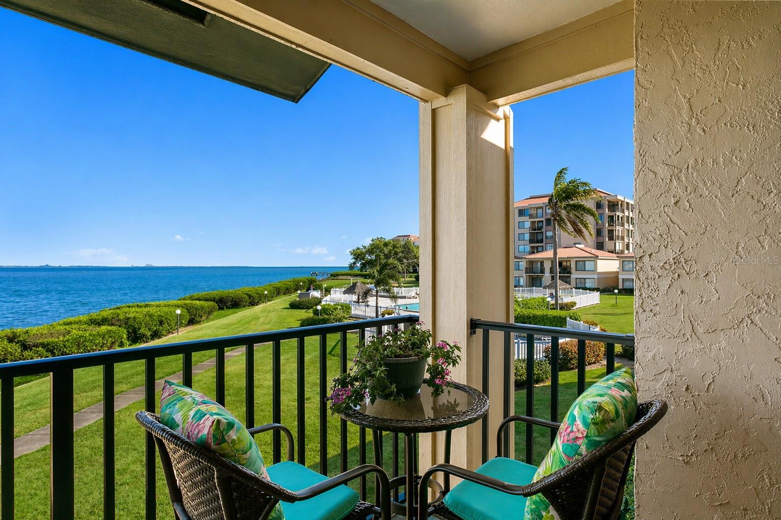 Image 10 of 37 For 6104 Palma Del Mar Boulevard S 210