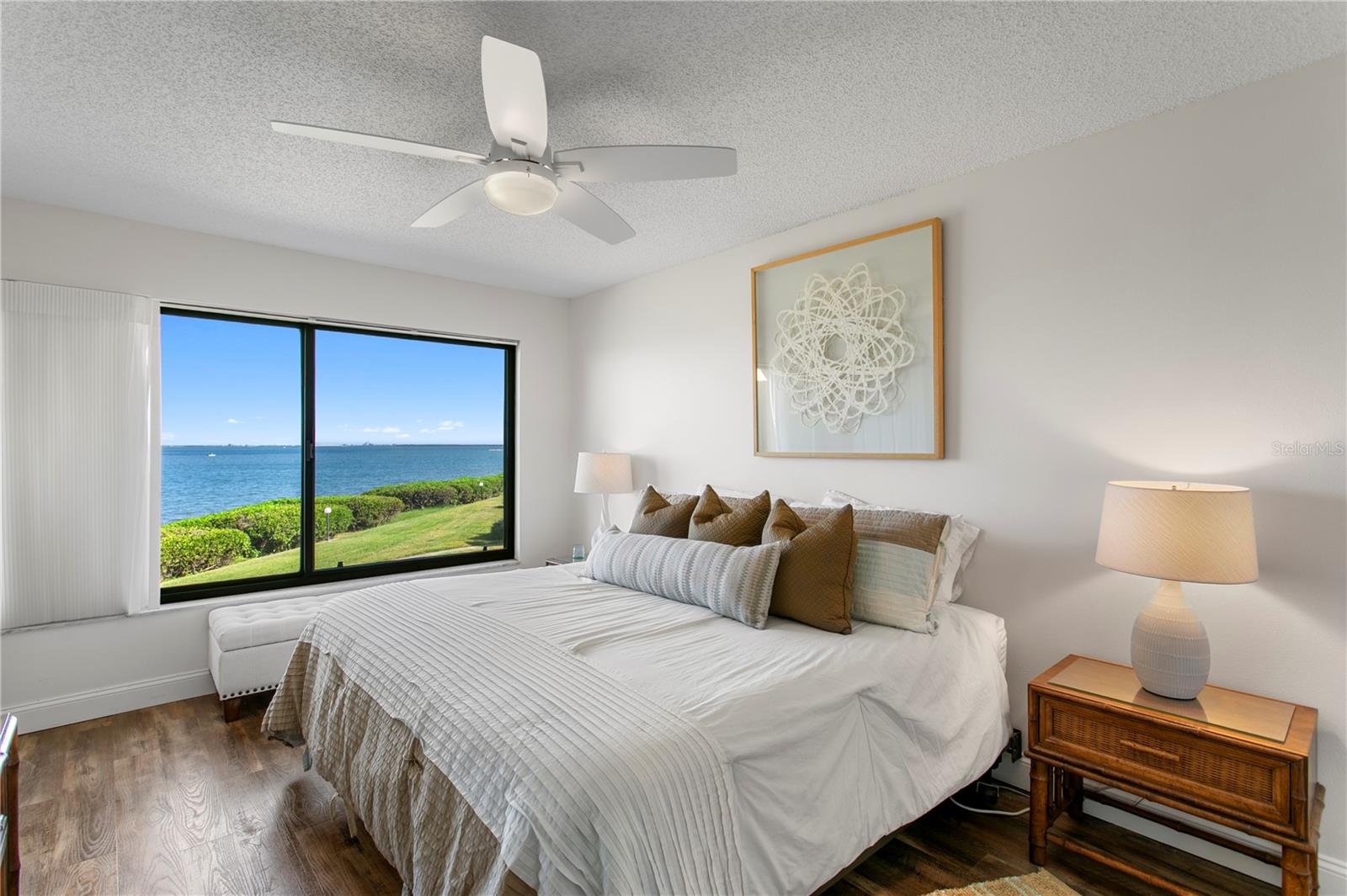 Image 22 of 37 For 6104 Palma Del Mar Boulevard S 210