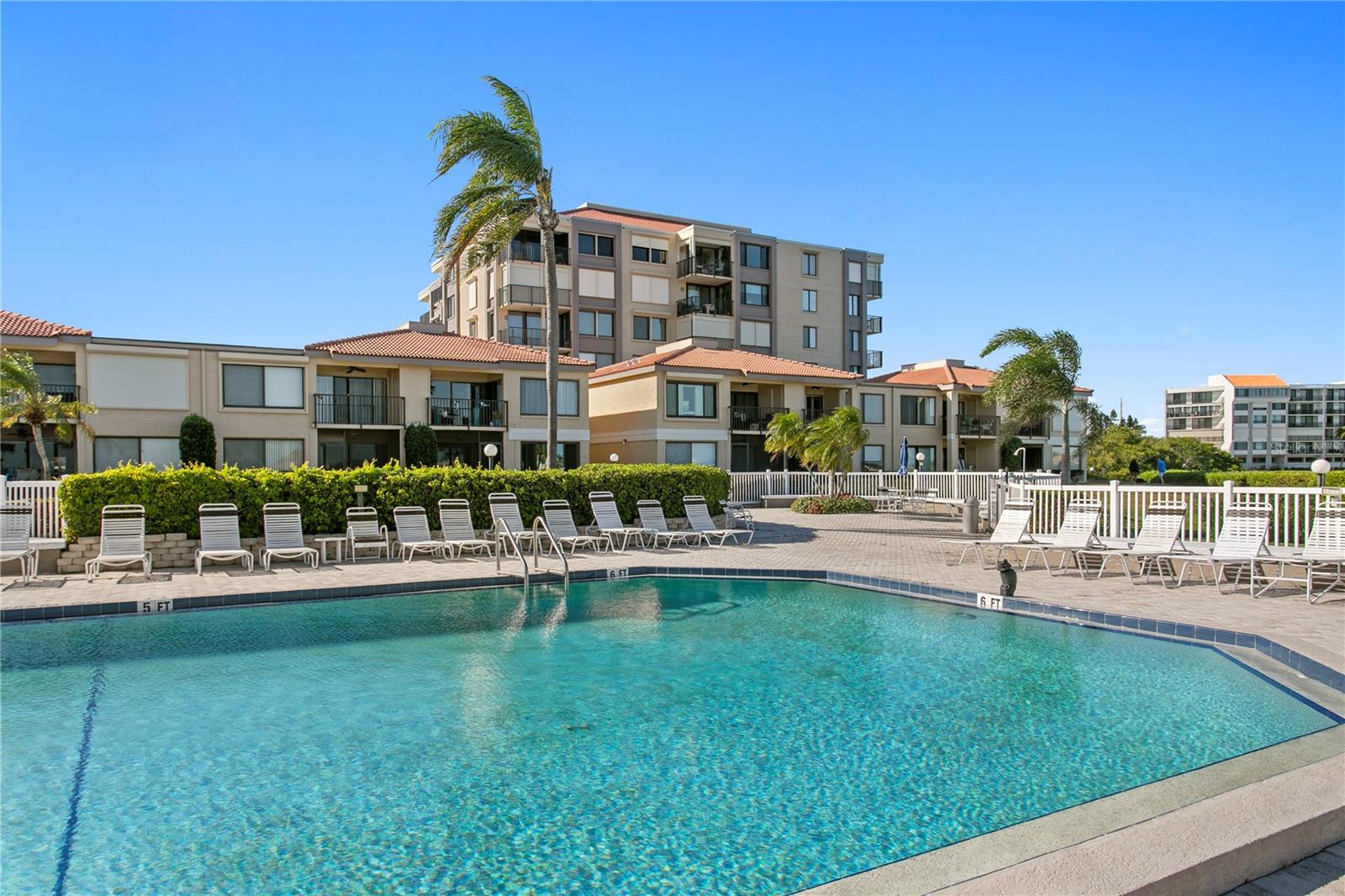 Image 33 of 37 For 6104 Palma Del Mar Boulevard S 210