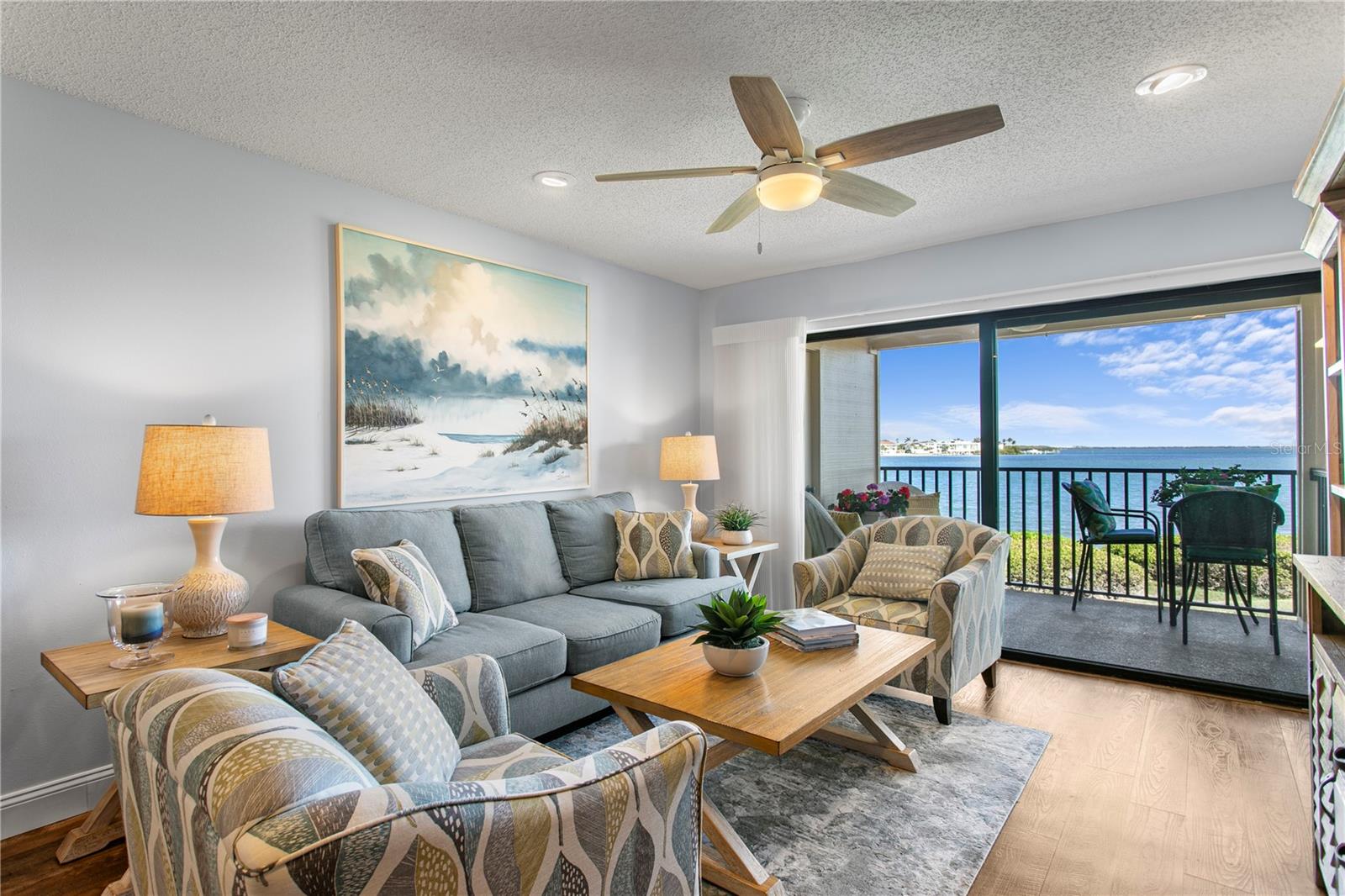 Image 7 of 37 For 6104 Palma Del Mar Boulevard S 210