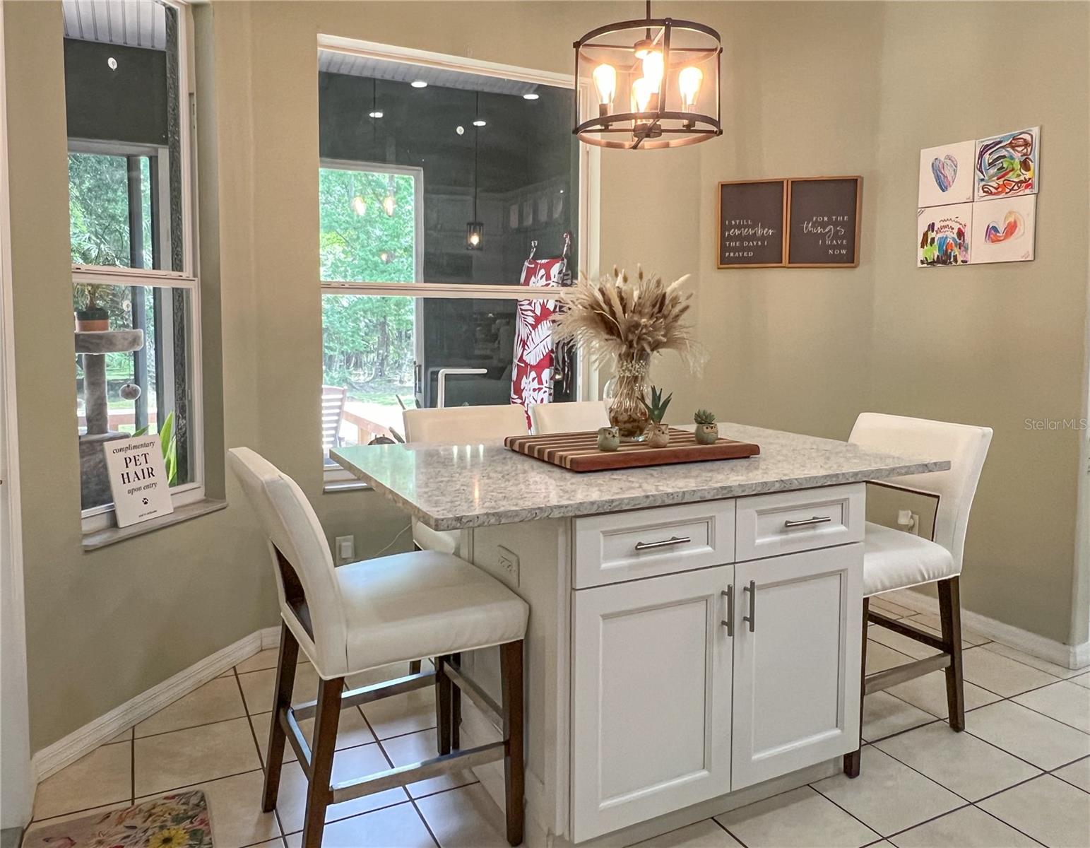 Listing photo id 8 for 9046 Shenandoah Run