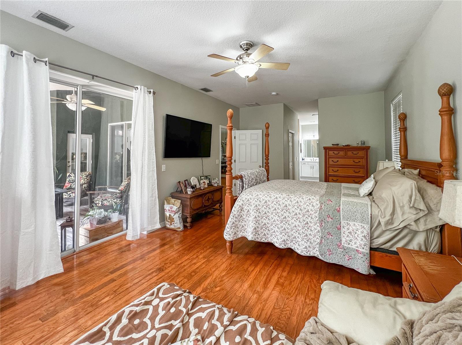 Listing photo id 20 for 9046 Shenandoah Run