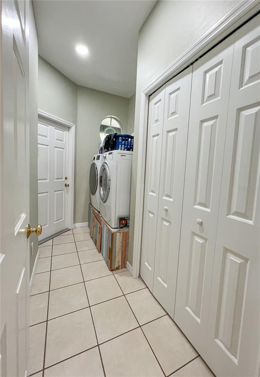 Listing photo id 29 for 9046 Shenandoah Run