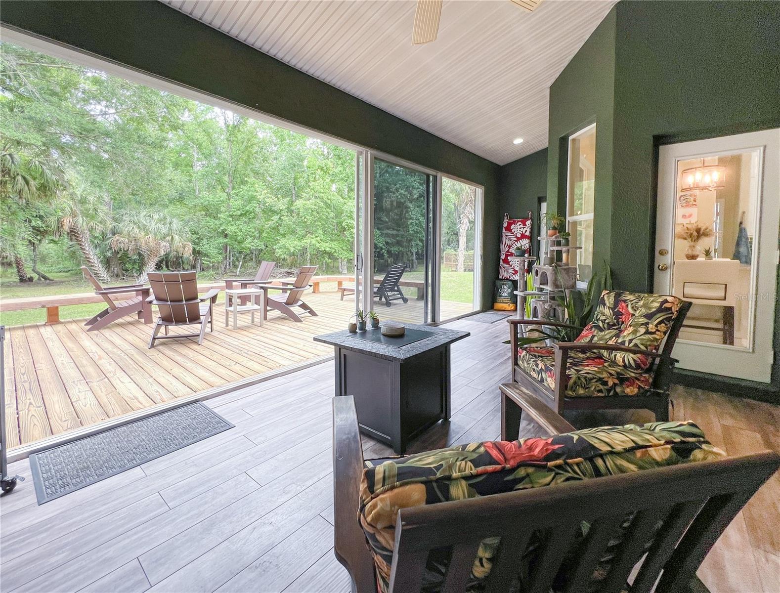 Listing photo id 48 for 9046 Shenandoah Run