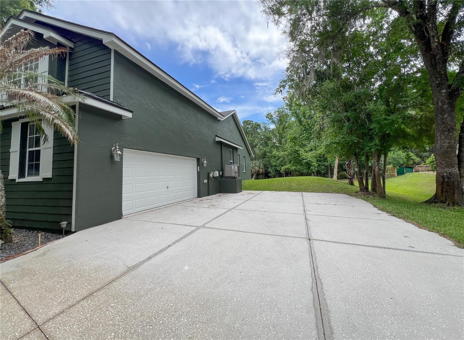 Listing photo id 65 for 9046 Shenandoah Run