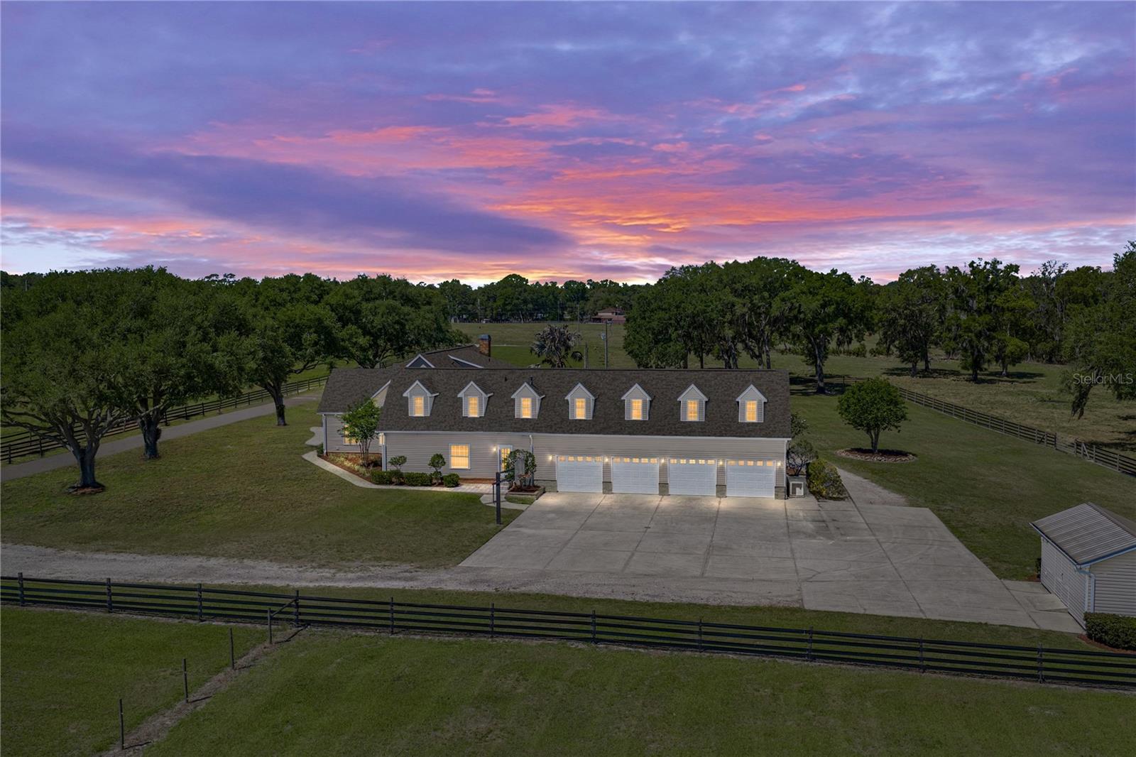 Listing photo id 0 for 29001 Bayhead Road