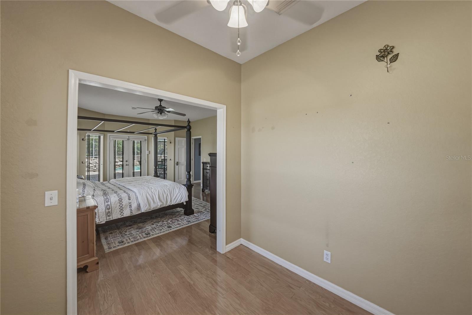 Listing photo id 26 for 29001 Bayhead Road