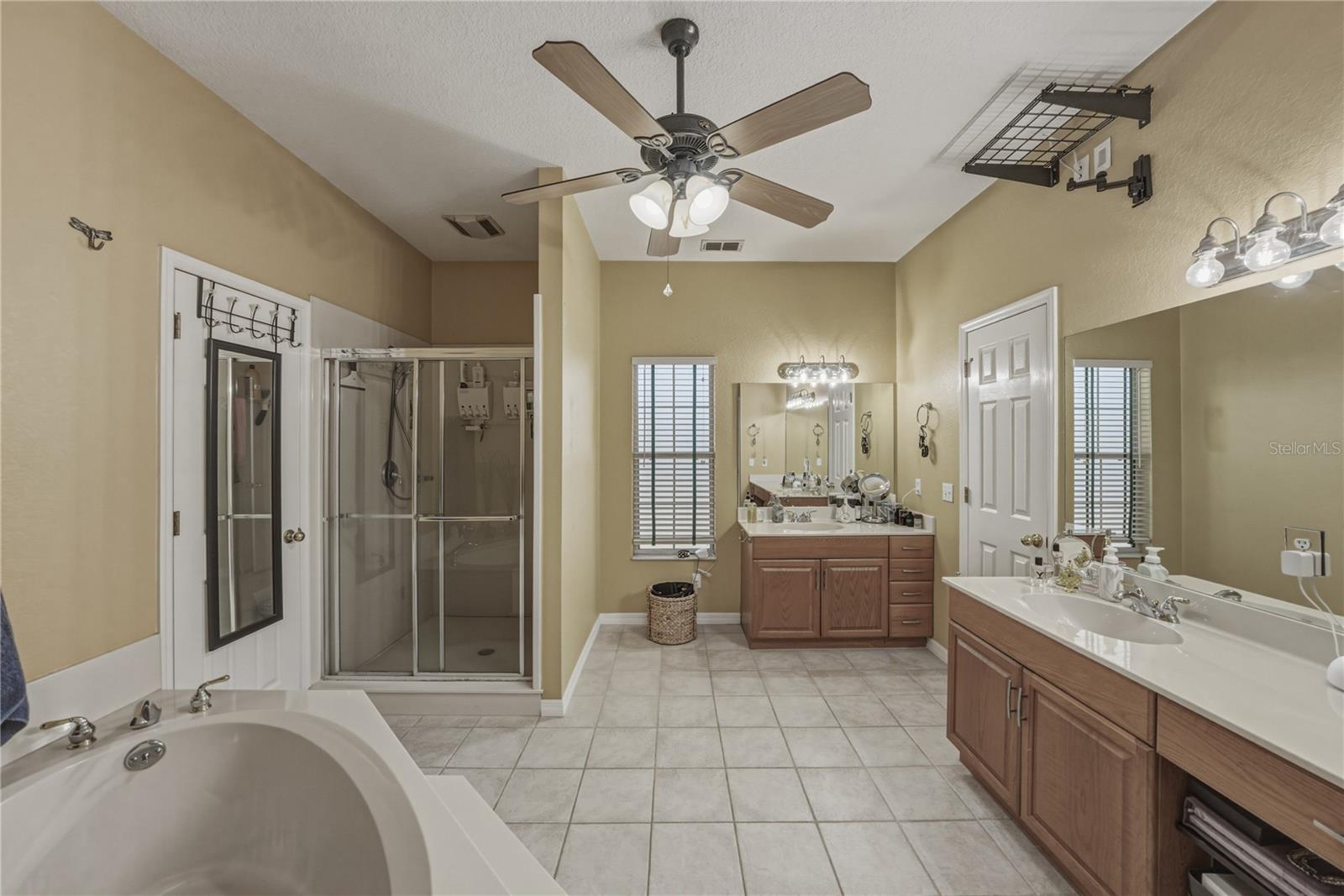 Listing photo id 27 for 29001 Bayhead Road