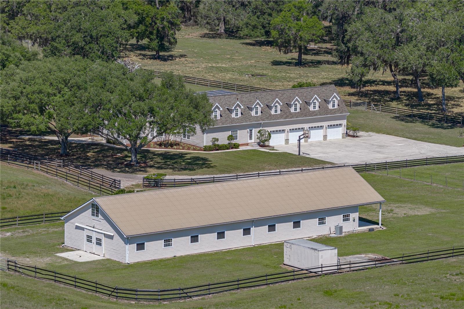 Listing photo id 1 for 29001 Bayhead Road