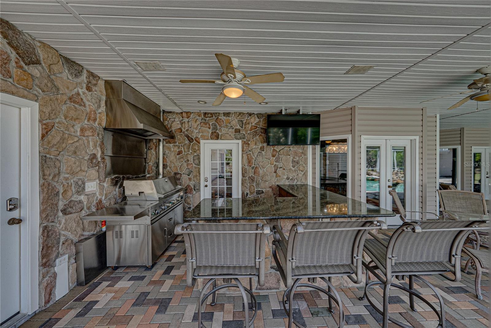 Listing photo id 54 for 29001 Bayhead Road